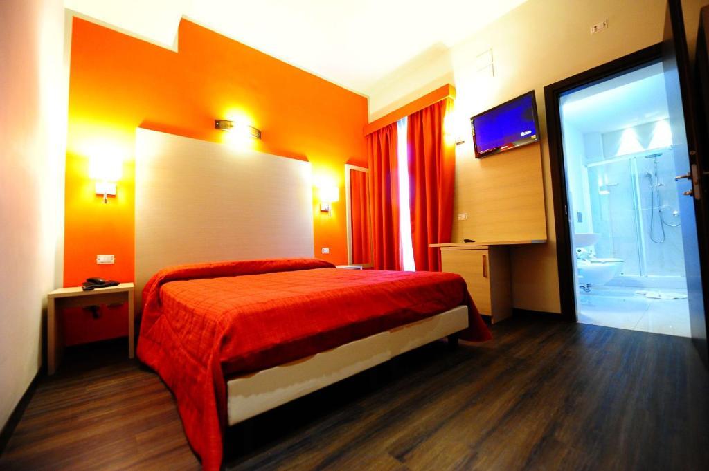 Maiorano Boutique Hotel มันเฟรโดเนีย ห้อง รูปภาพ