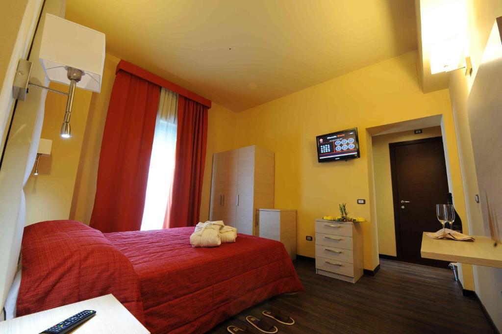 Maiorano Boutique Hotel มันเฟรโดเนีย ห้อง รูปภาพ