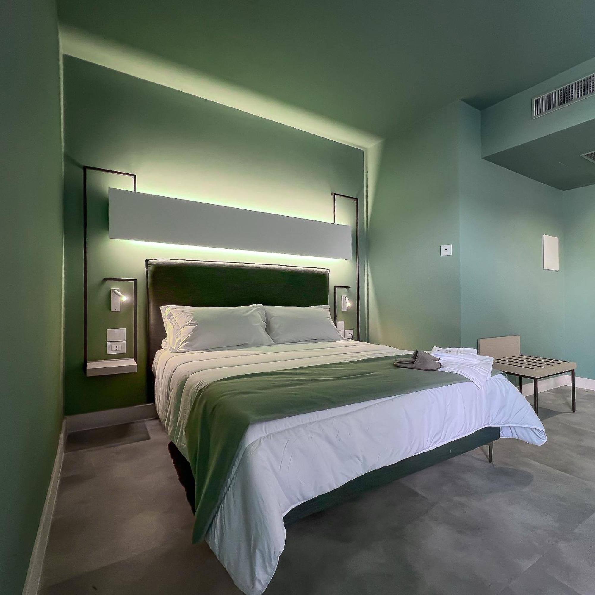 Maiorano Boutique Hotel มันเฟรโดเนีย ภายนอก รูปภาพ
