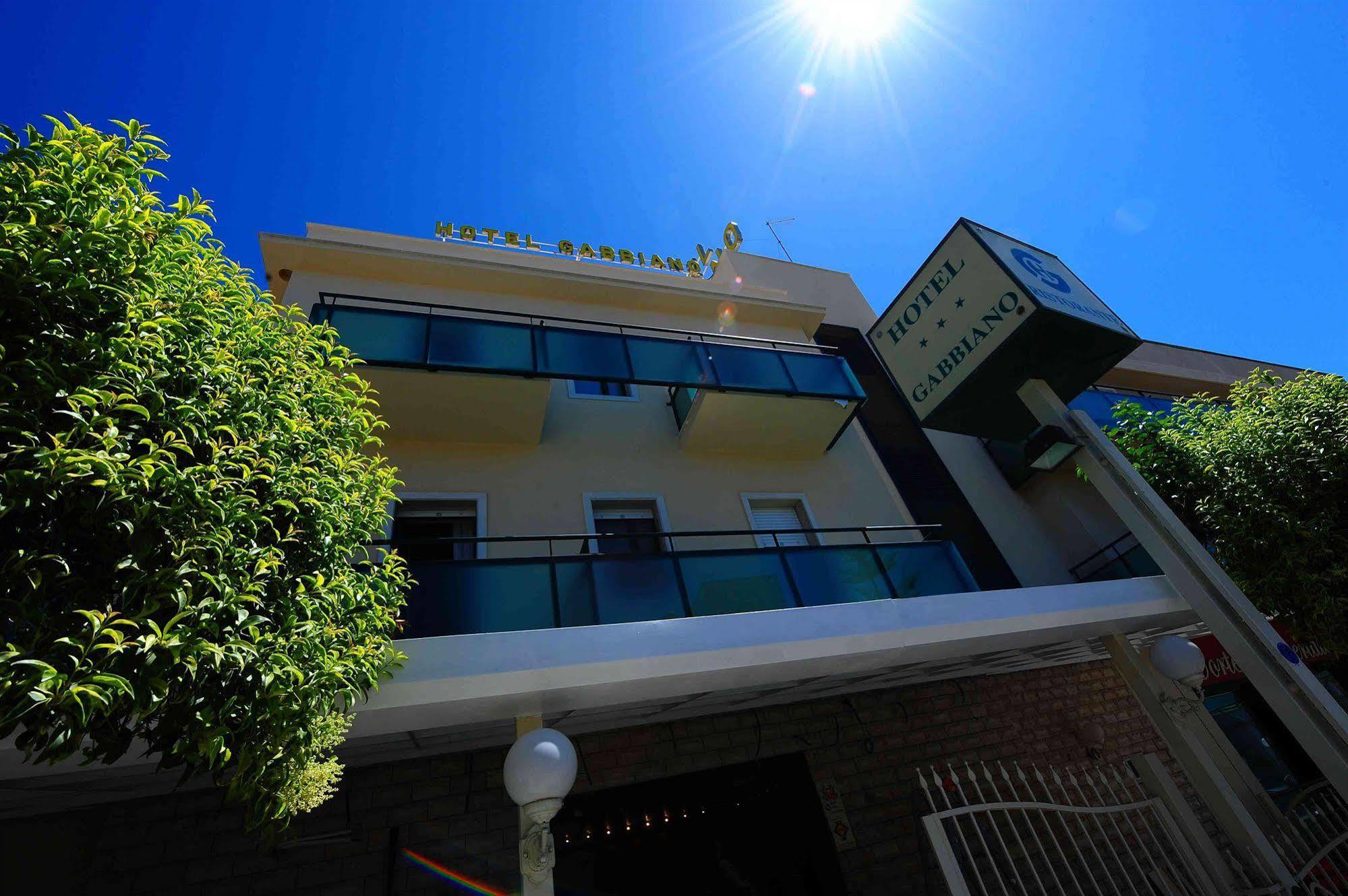 Maiorano Boutique Hotel มันเฟรโดเนีย ภายนอก รูปภาพ