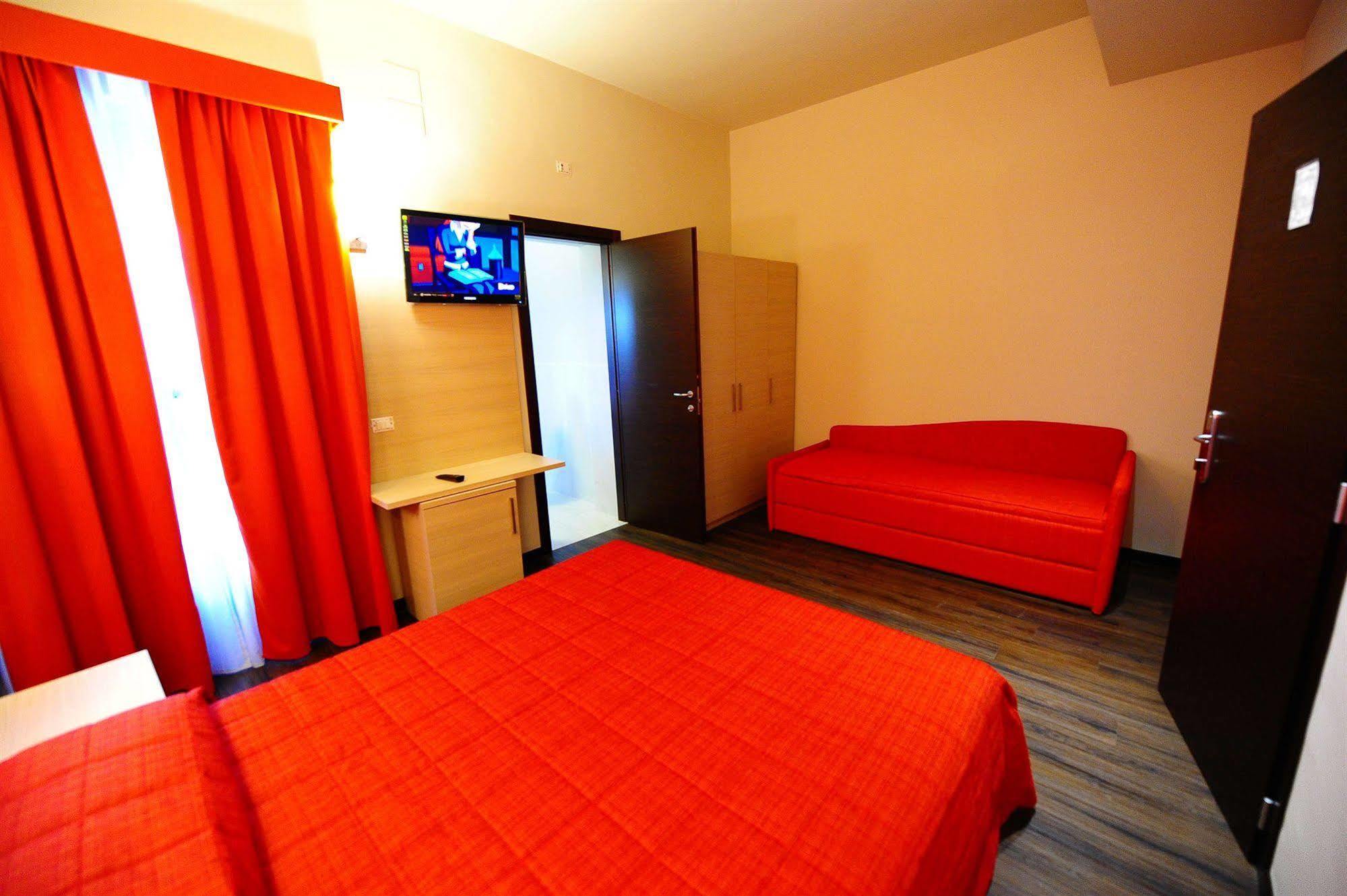 Maiorano Boutique Hotel มันเฟรโดเนีย ภายนอก รูปภาพ